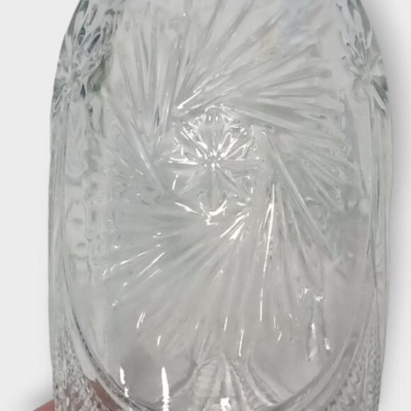 Vintage Large Clear Cut Glass Pinwheel Patterned Scalloped Rim Vase - Picture 6 of 6